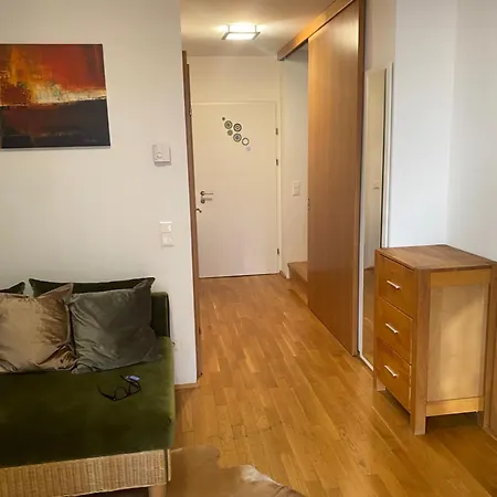 Penthouse Tamino 11