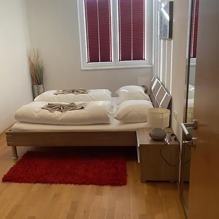 Penthouse Tamino 11 *